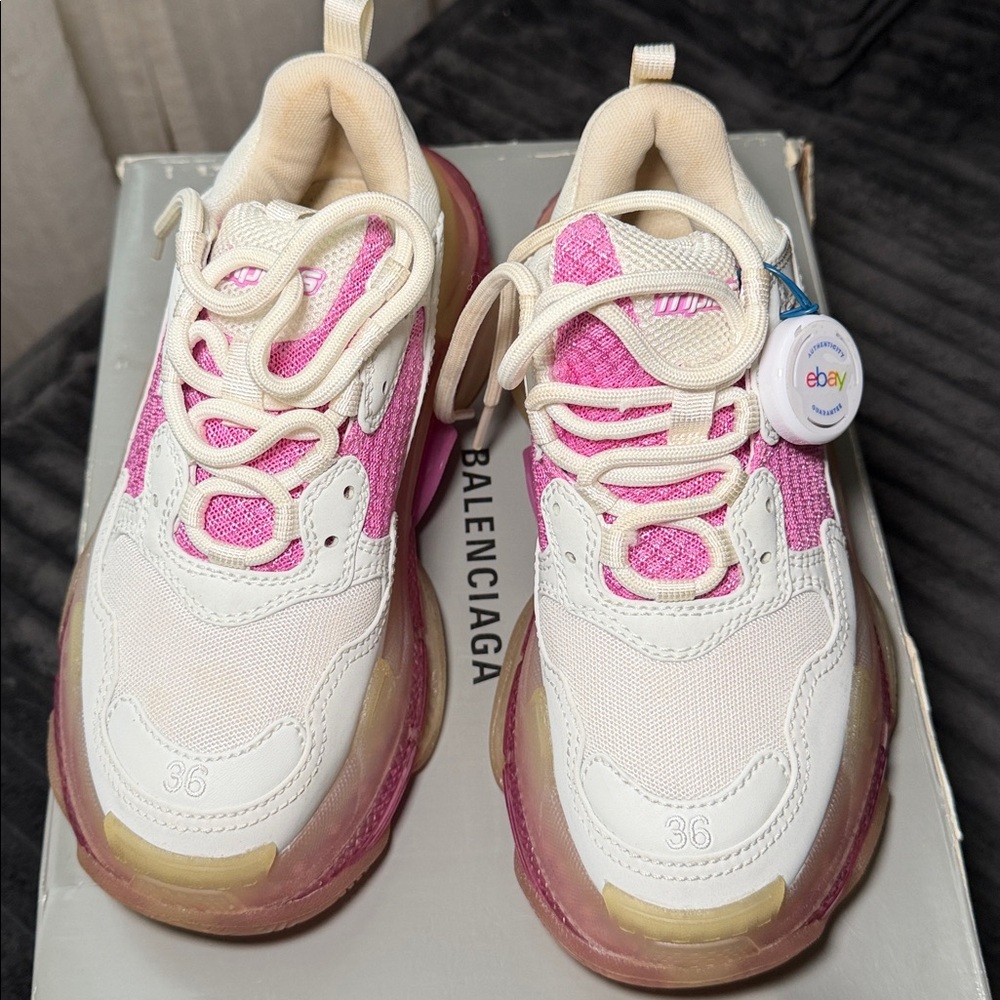 Balenciaga Triple S Clear Sole White/Pink